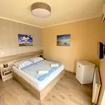 Unio Vendeghaz 2 4* Siofok