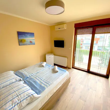 Guest house Unio Vendeghaz 2 4*