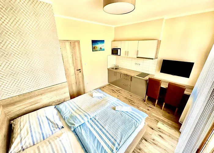 Unio Vendeghaz 2 ゲストハウス